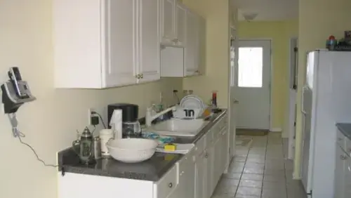 Old kitchen before renovation by Tedesco Remodeling in New Jersey - Kitchen remodeling contractor NJ